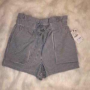 NEW WITH TAGS Zara striped high waisted shorts